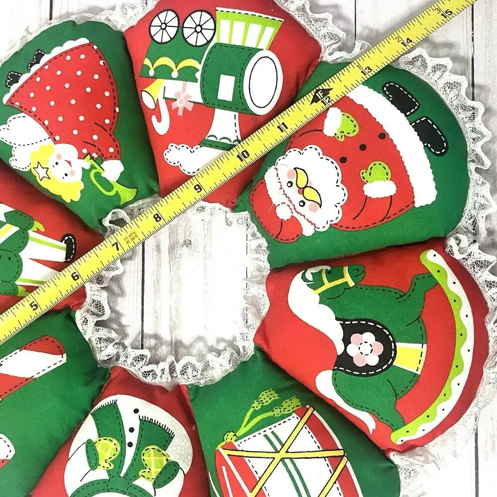 Vintage Stuffed Fabric Pillowed Lace Wreath Christmas Farmhouse Decor Red Green